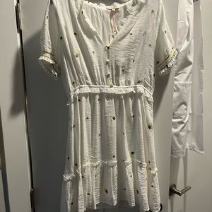 Women’s White Embroidered Dress